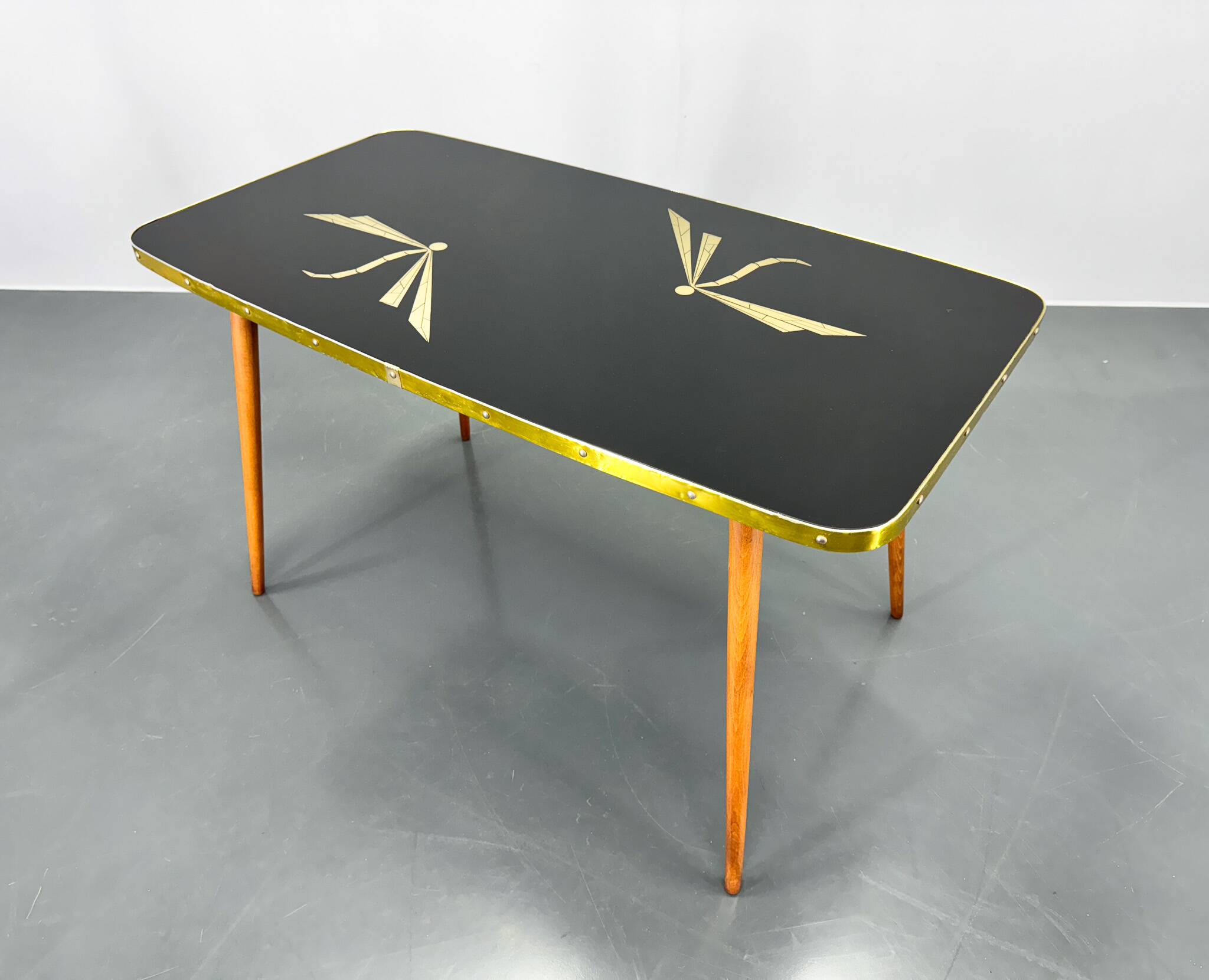 Table basse en verre du milieu du siècle, fabriquée en Allemagne, 1960