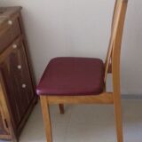 Chaise en bois massif