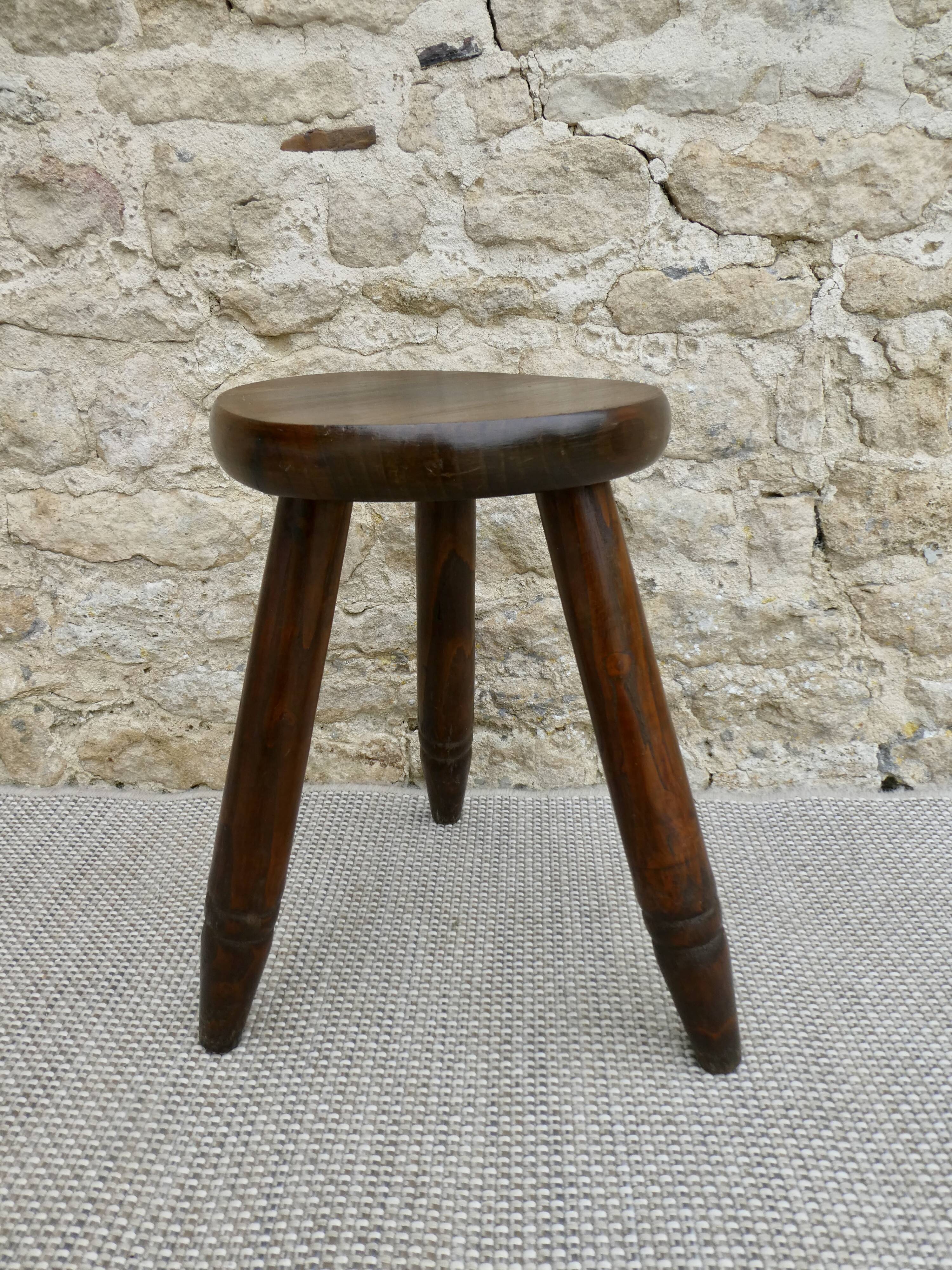 Tabouret tripode en bois massif des années 60