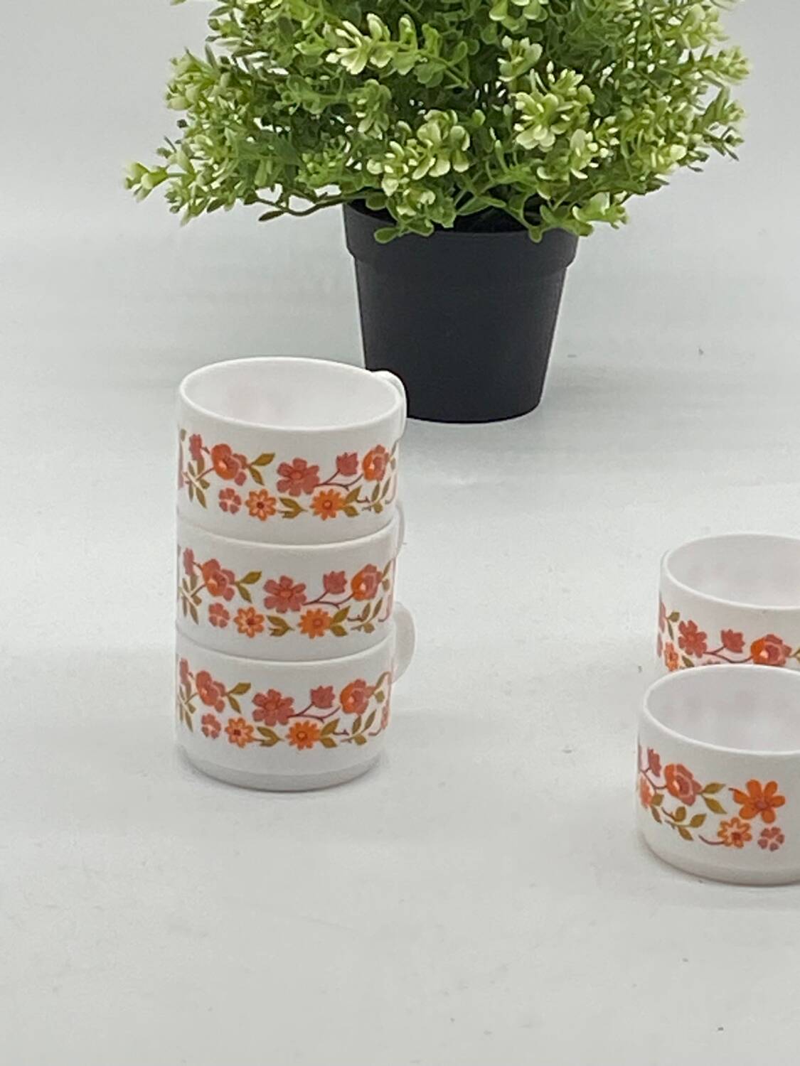 ARCOPAL France coffee cup service SCANIA, vintage, flowers