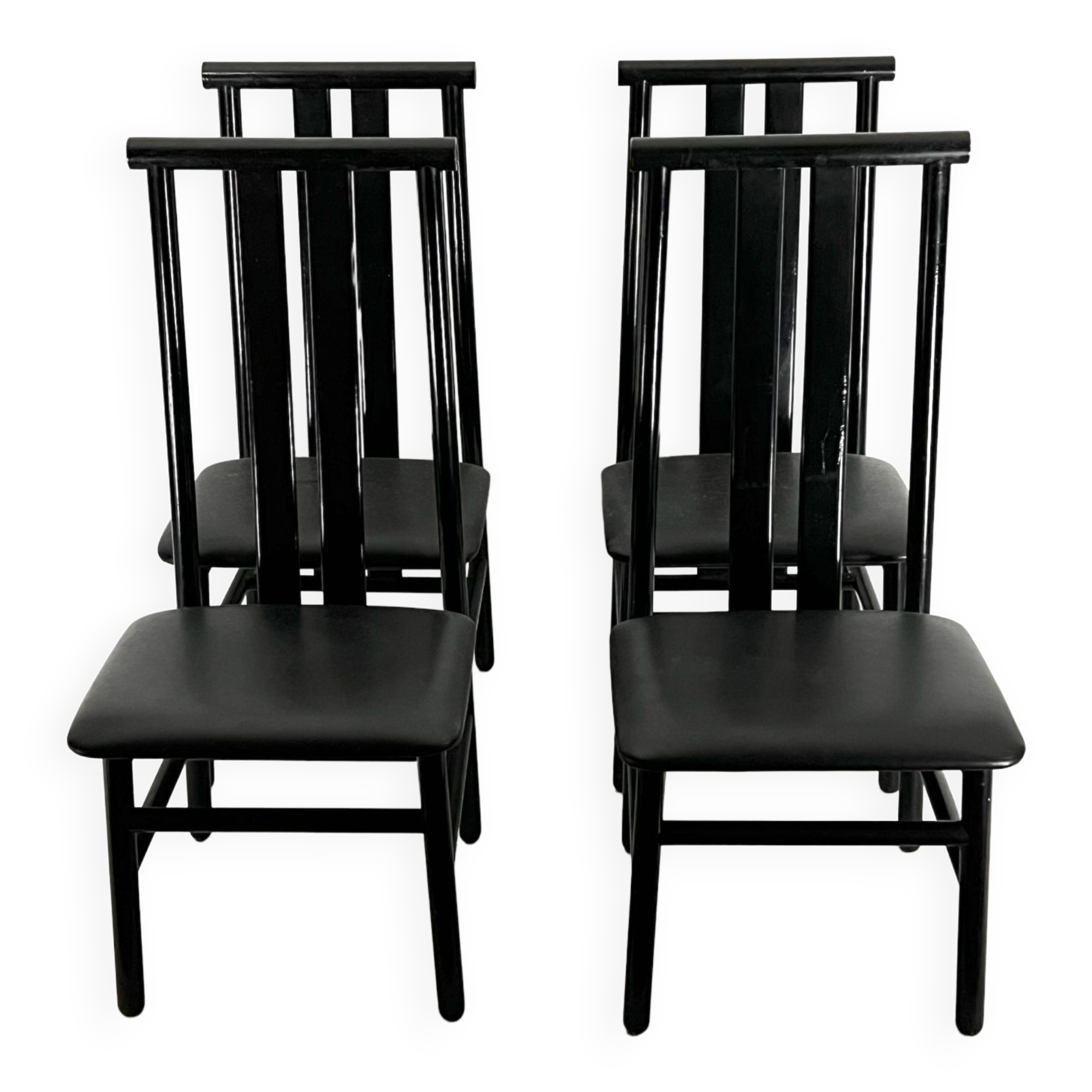 Mid-Century Set of four Zea dining chairs by Annig Sarian for T70. Italy 1980s