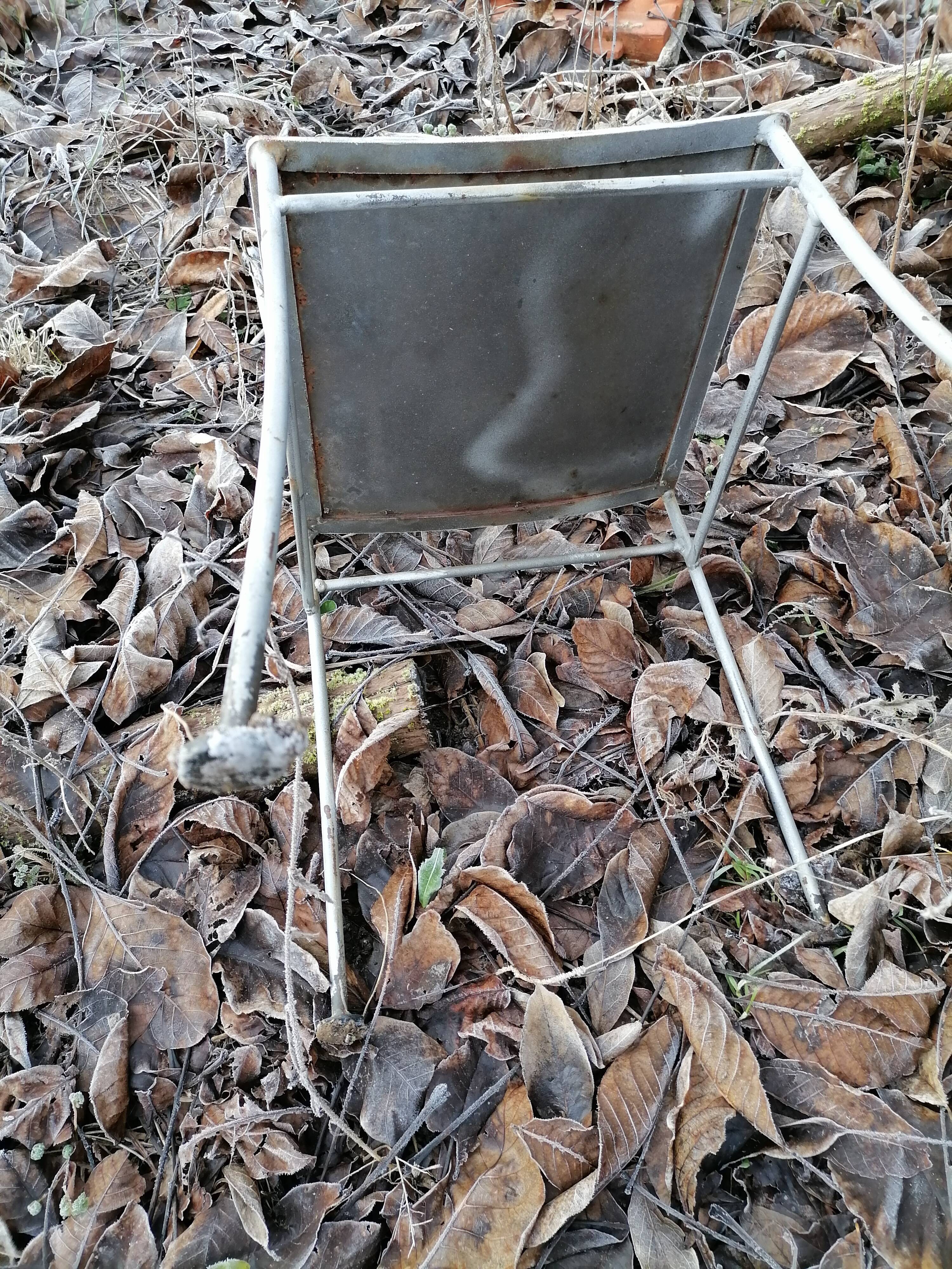 Chaise de jardin fer forgé