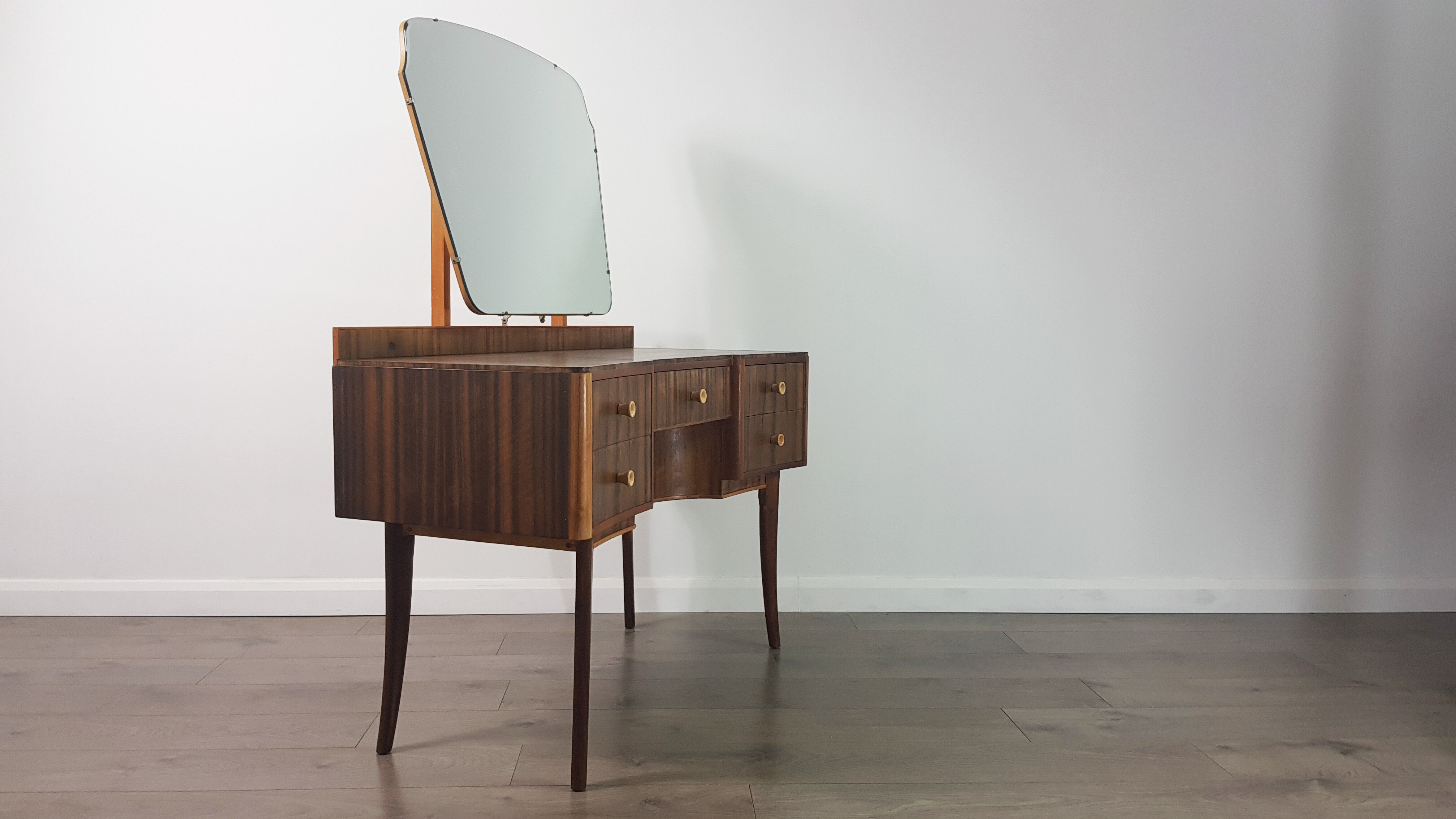 Dressing Table with Mirror by Neil Morris for Morris of Glasgow, 1950s