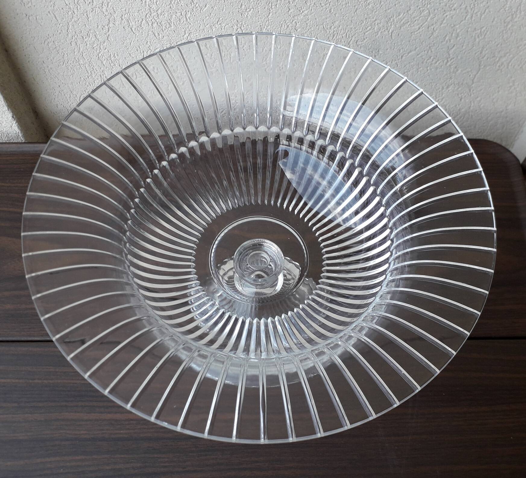 Glass footed bowl