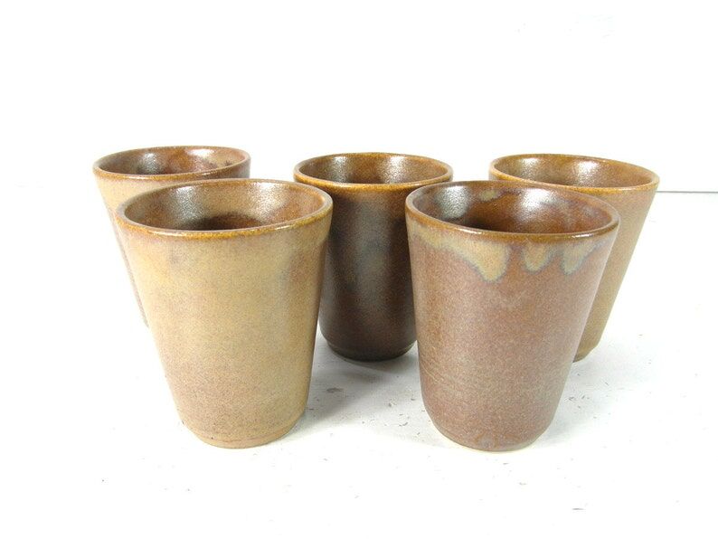 5 coffee cups of Digoin in sandstone