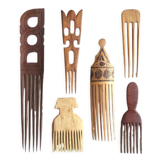 Set of 6 ethnic wooden combs 70s