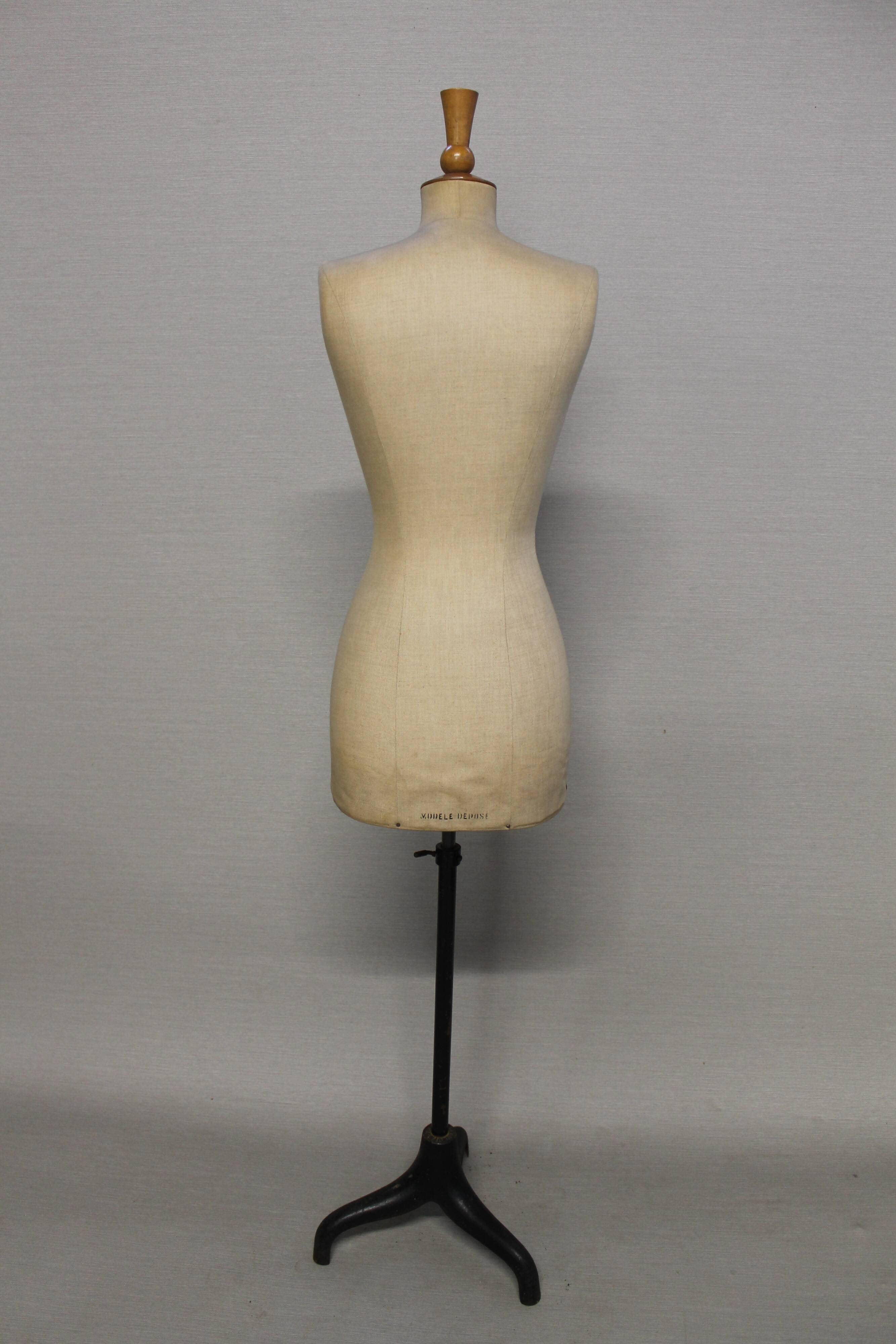 Mannequin de couture Juvenia