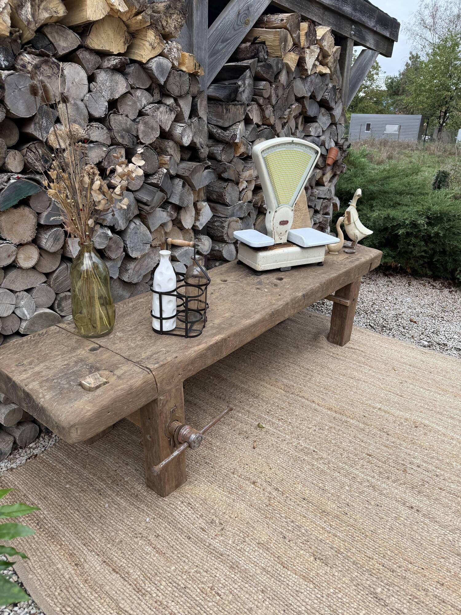 low carpenter's bench / TV stand bench
