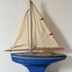 Voilier de bassin Tirot modèle 400 bleu, année 60