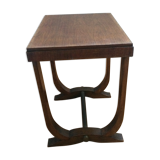 Table to the rounded lines of the 1950s
