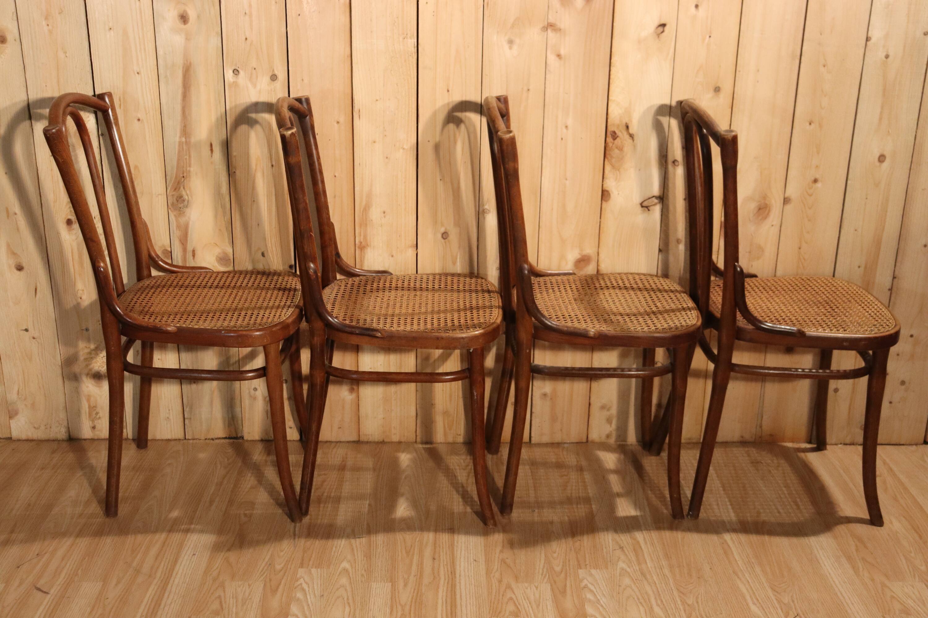 Thonet Series x8 bistro chairs no. 56