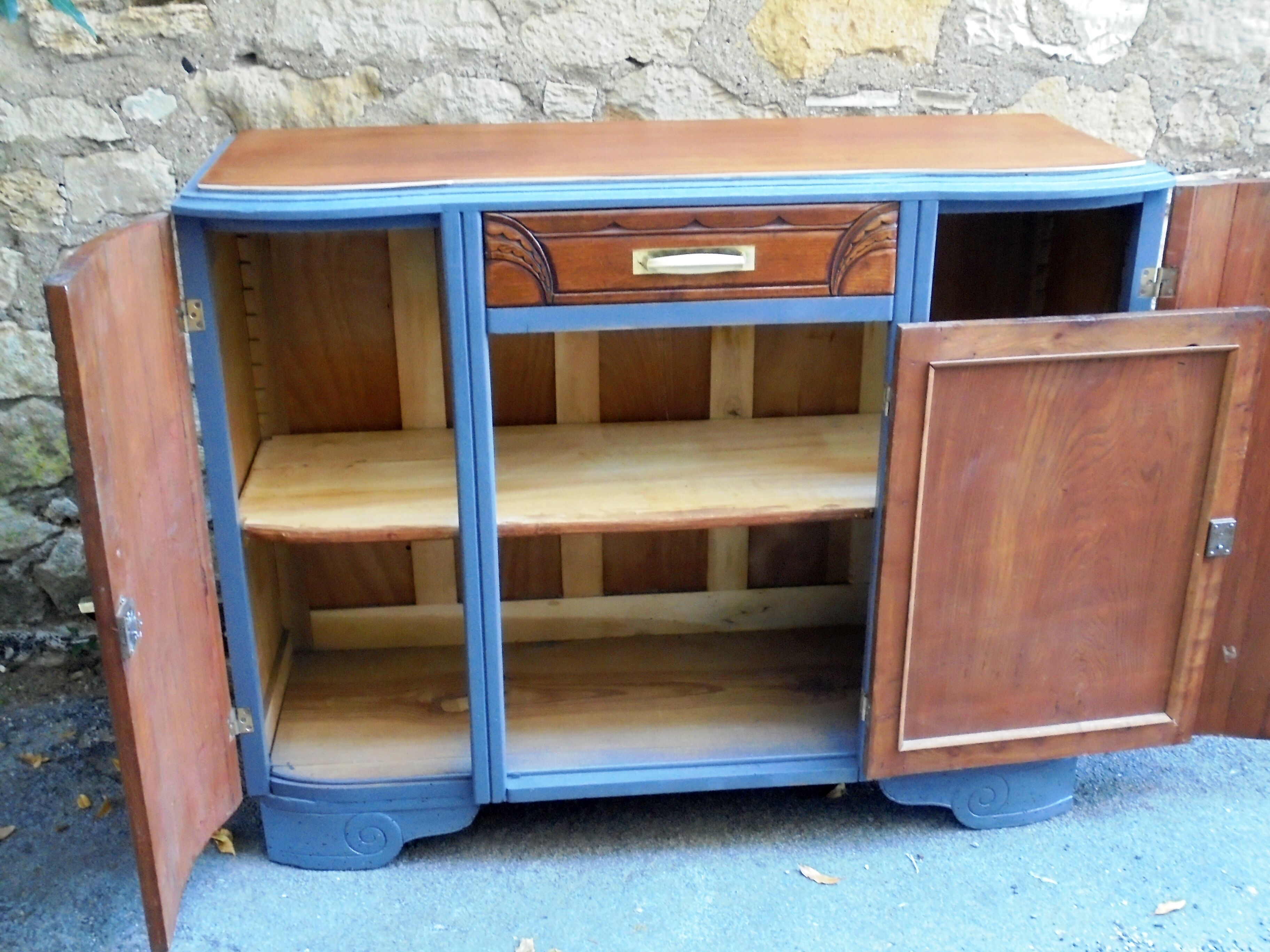 Buffet low circa 1940