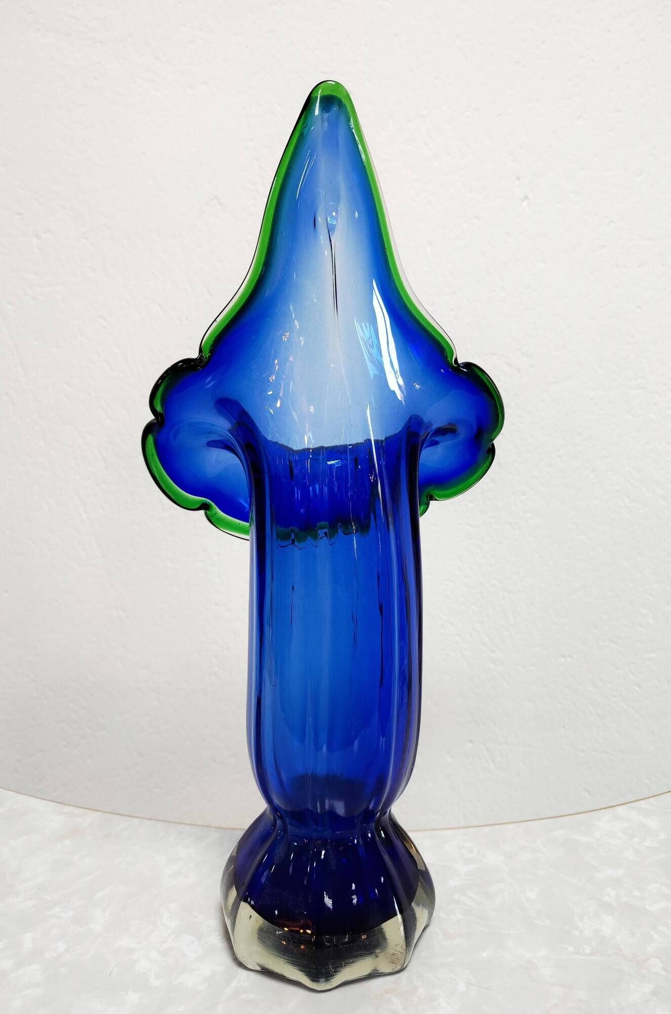 Murano glass vase in the shape of a Calla lily, 1960s