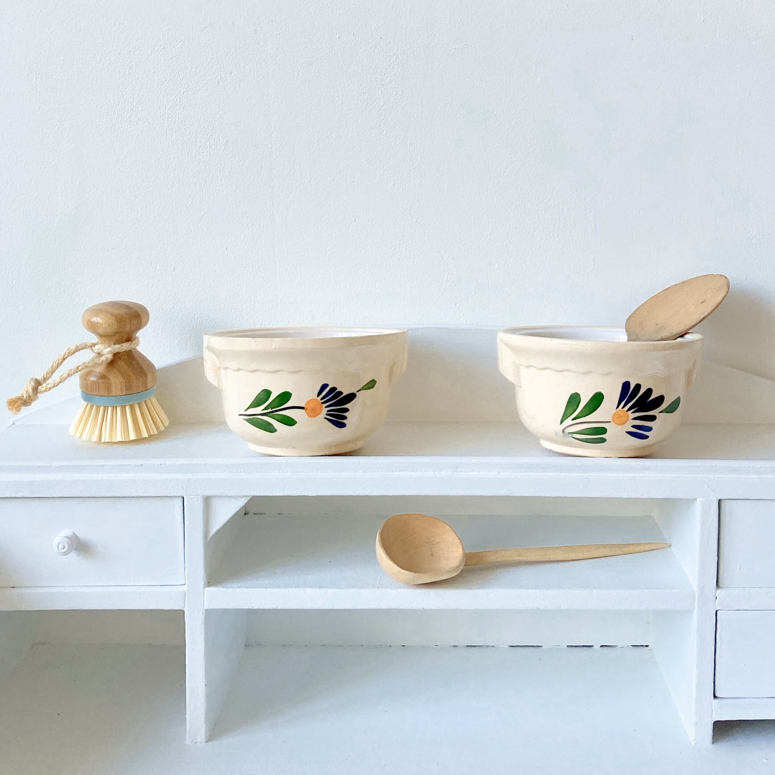 Pair of vintage flower cup bowls