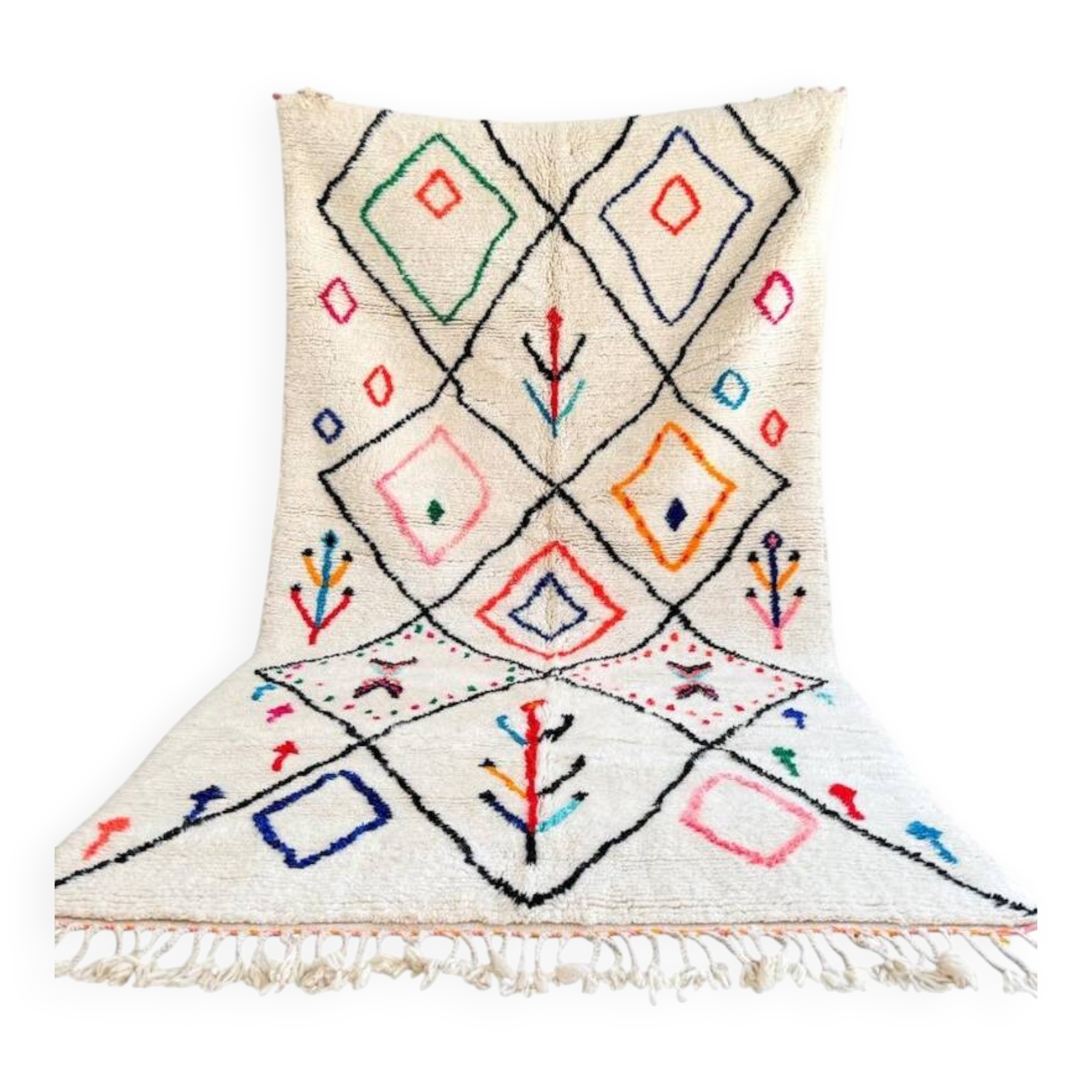 Off-white Moroccan rug with geometric patterns, 250cm x 150cm