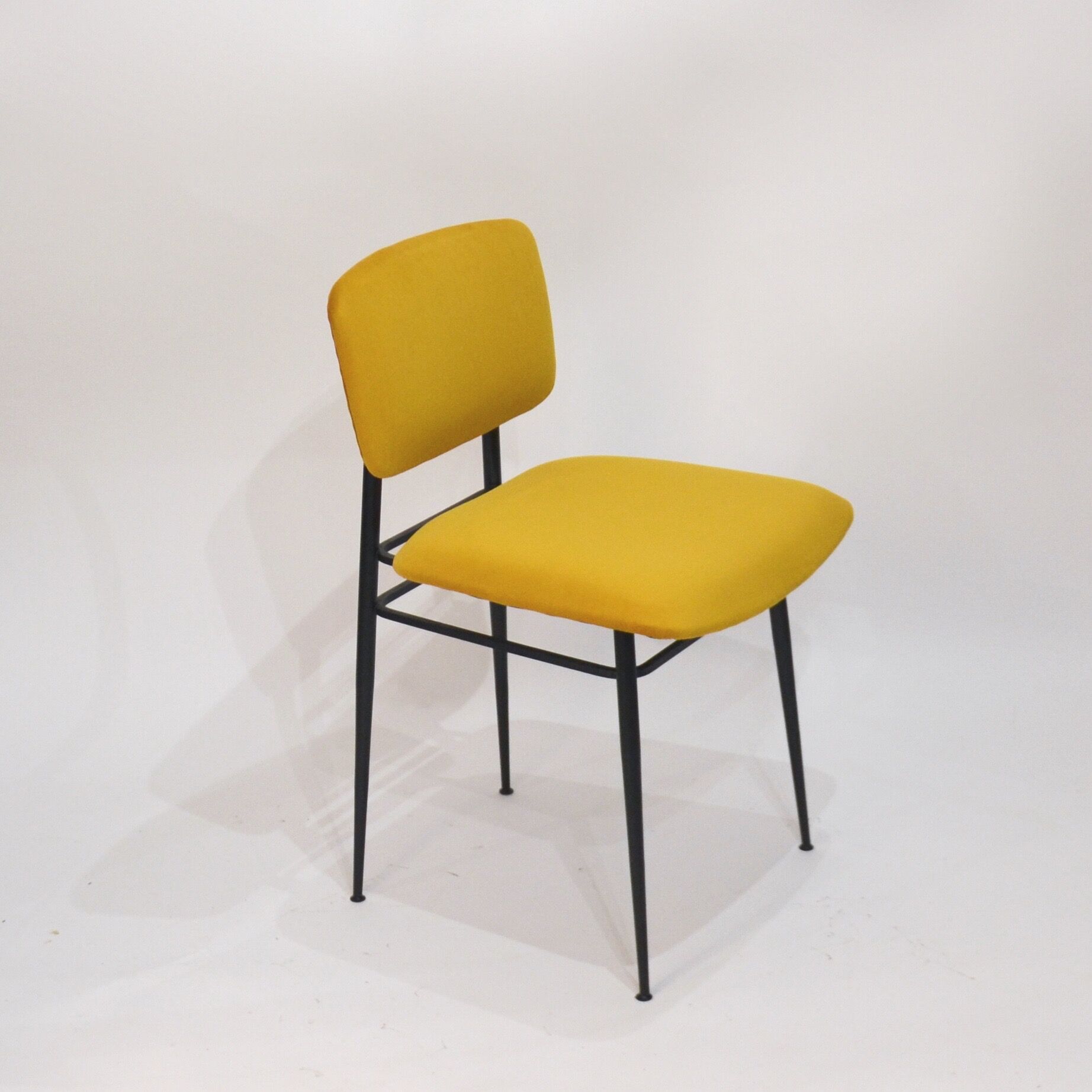 Pair of chairs retapissees Velvet