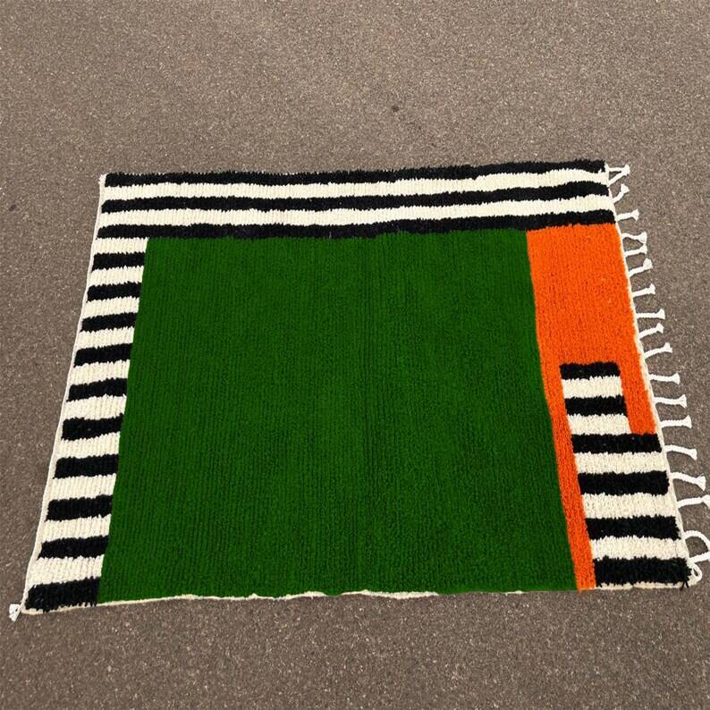 Handmade Moroccan rug 200cm x 300cm