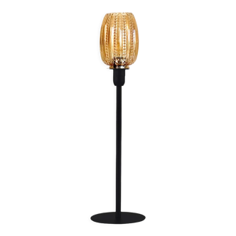 Lampe à poser avec un abat jour vintage en verre ambré irisé