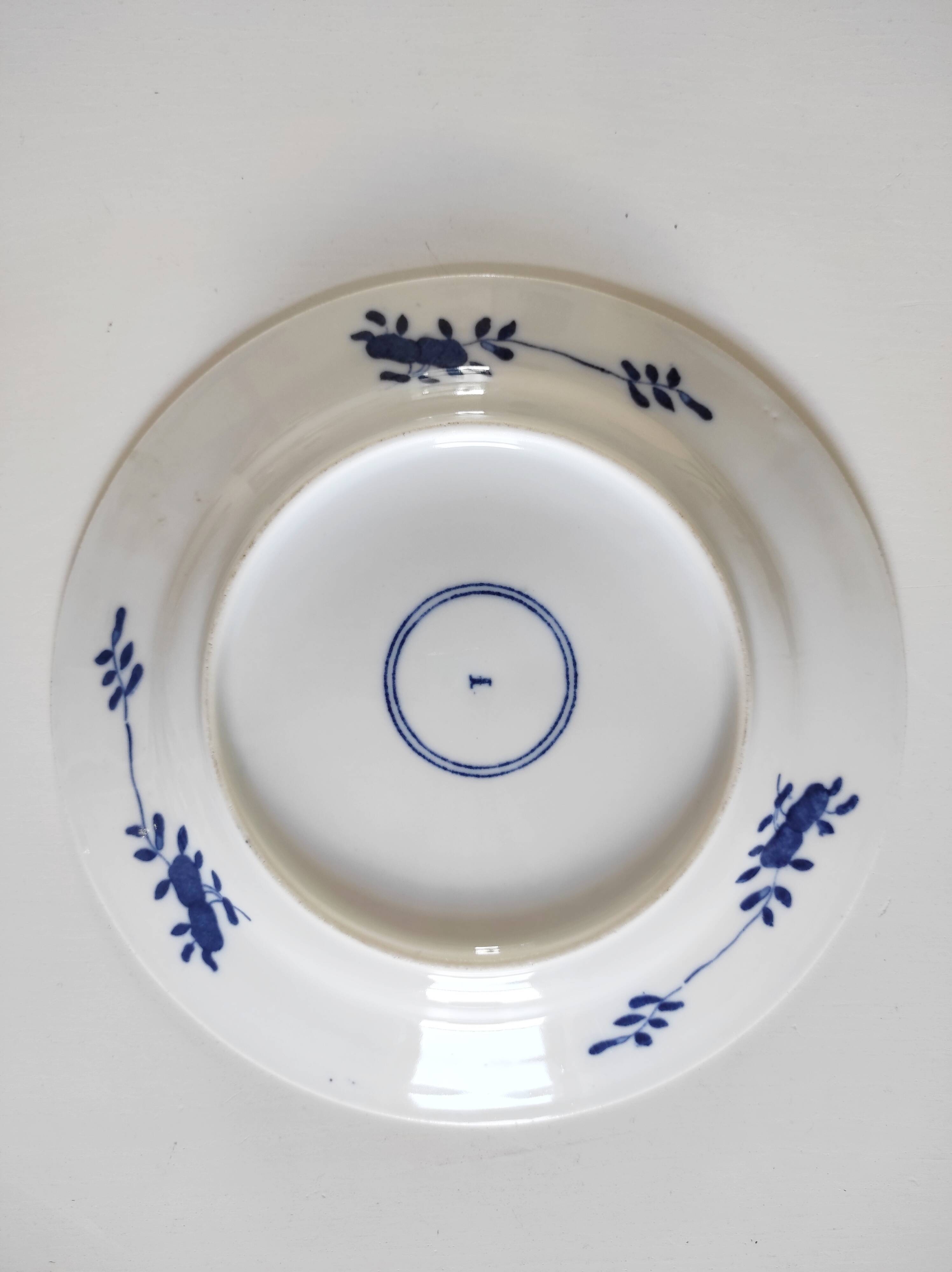 Decorative plate Asian decor