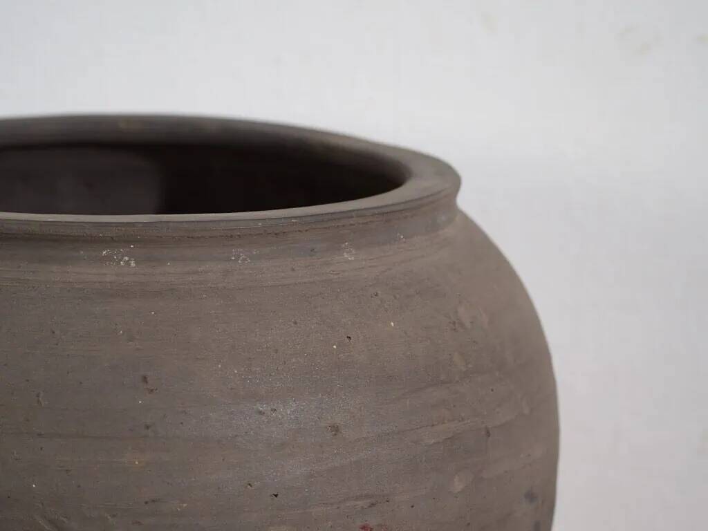 Ancient oriental vase (c.1900) #11