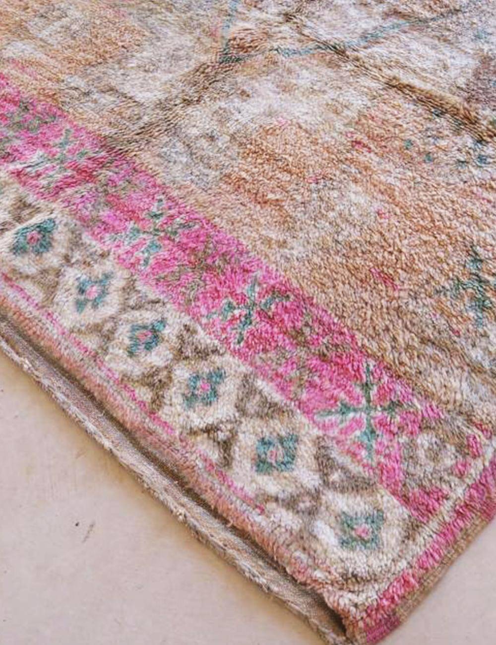 Vintage Moroccan Rug - 418 x 210 cm