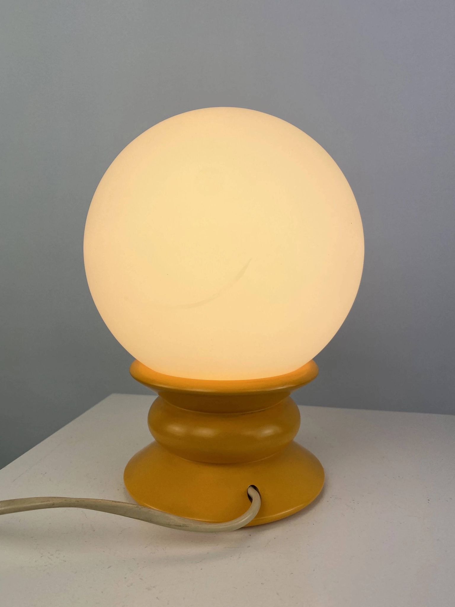 Yellow and white glass table lamp Temde Leuchten type 1