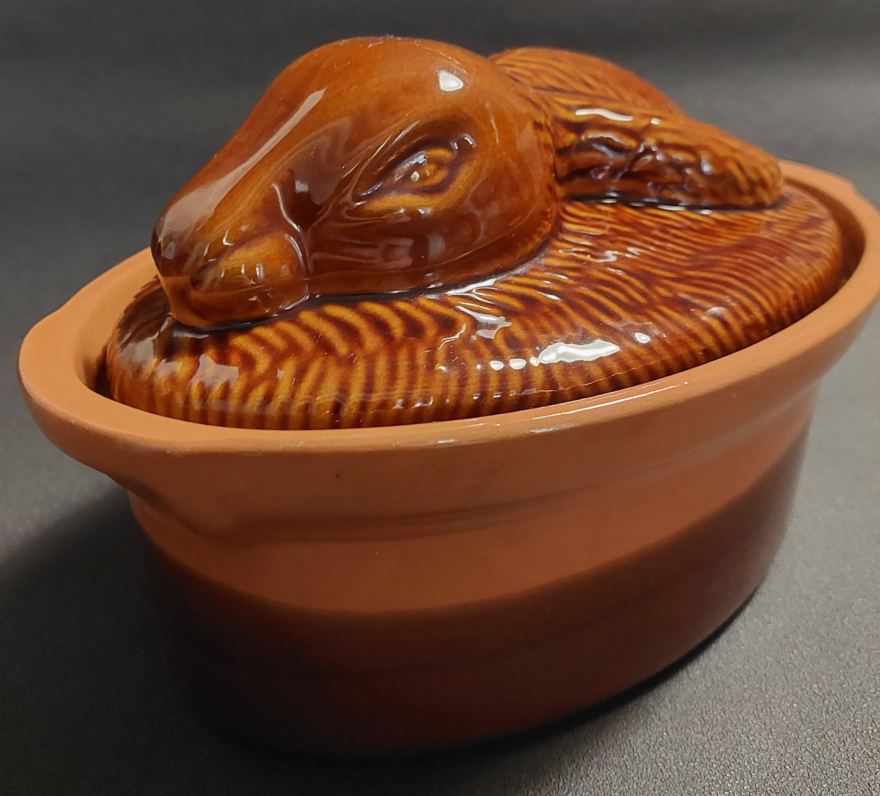 Terrine en céramique La Bourguignonne lapin XXème