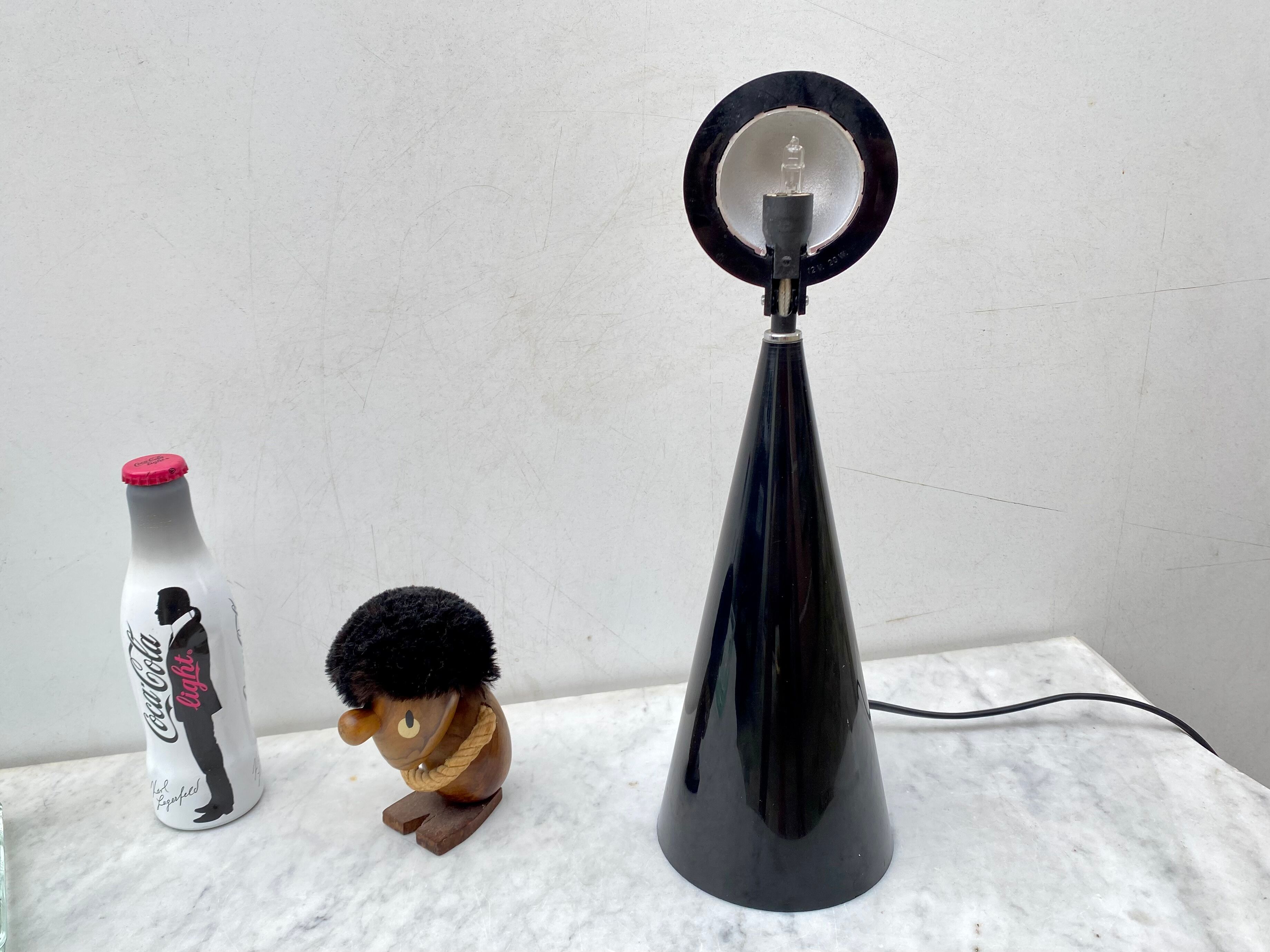 Italian design desk lamp vintage 90s