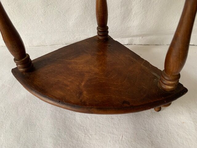 Small old corner shelf in turned wood, 19th century