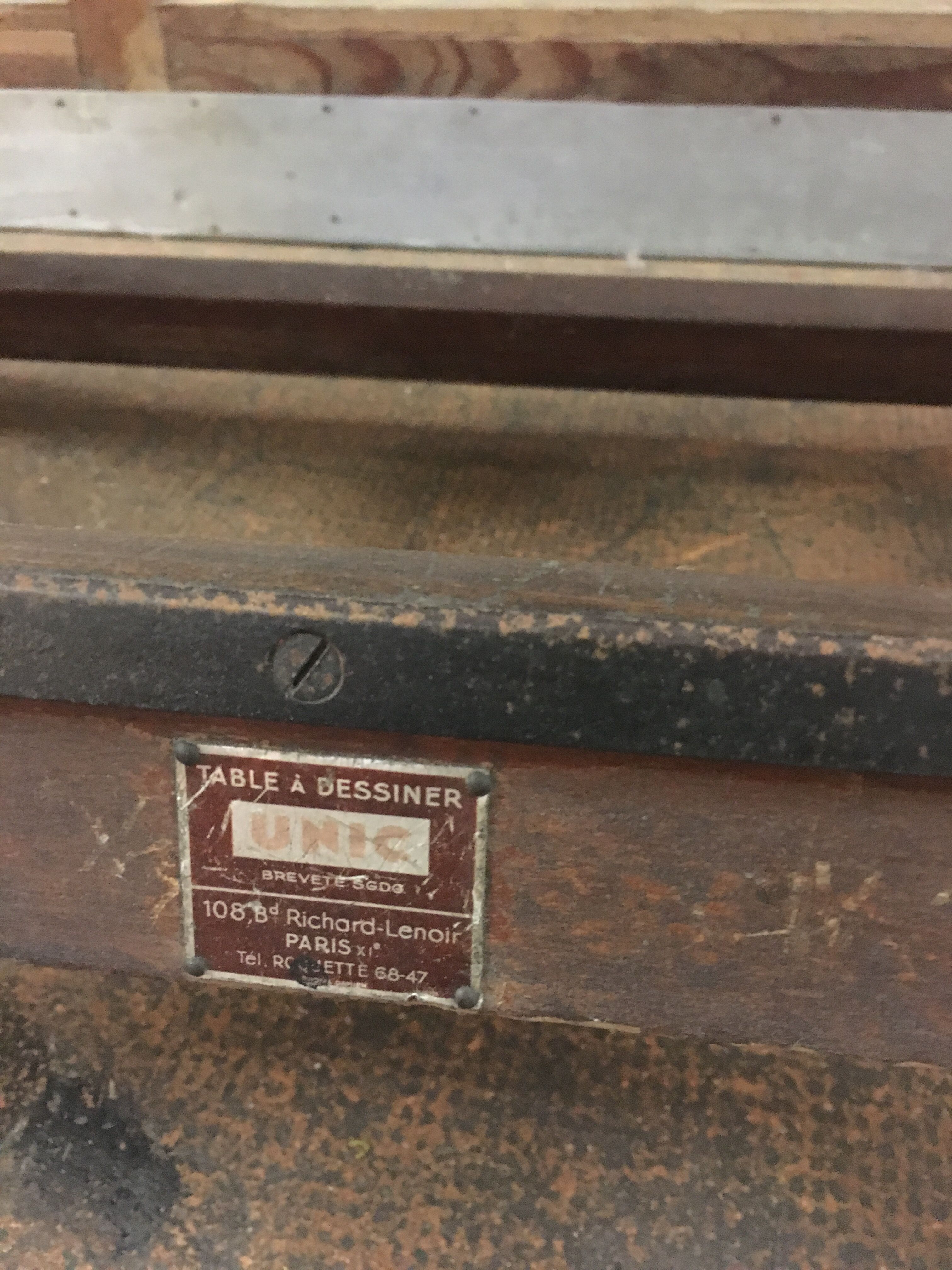 Drawing table years 40/50