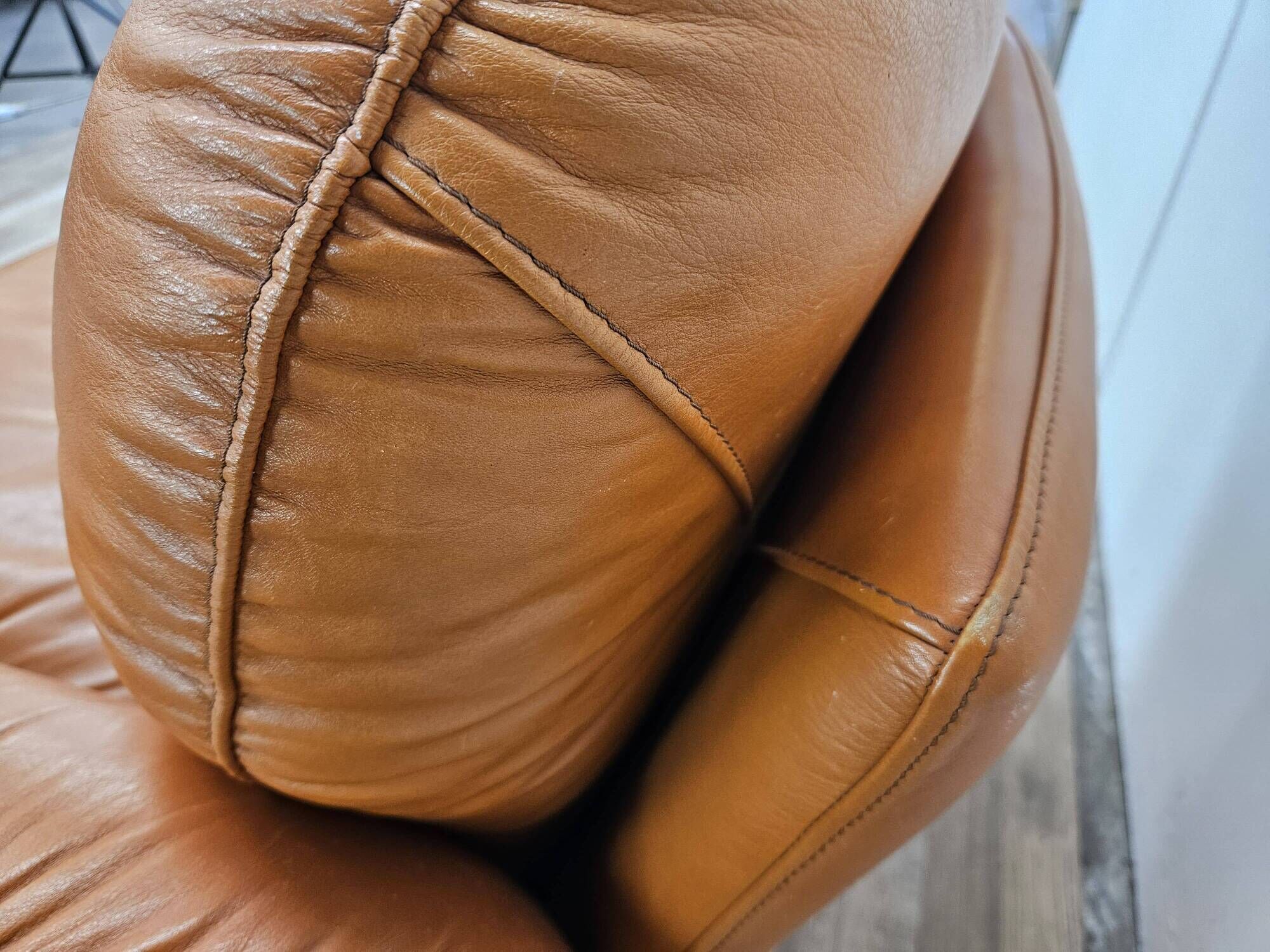 "Piumotto" leather armchair by Arrigo Arrigoni for Busnelli, 1970