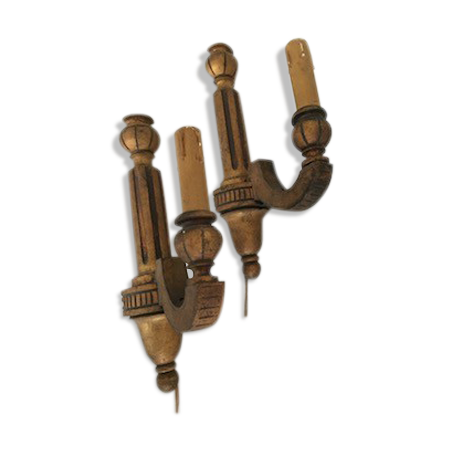 Pair of wooden appliques, old-age gilding