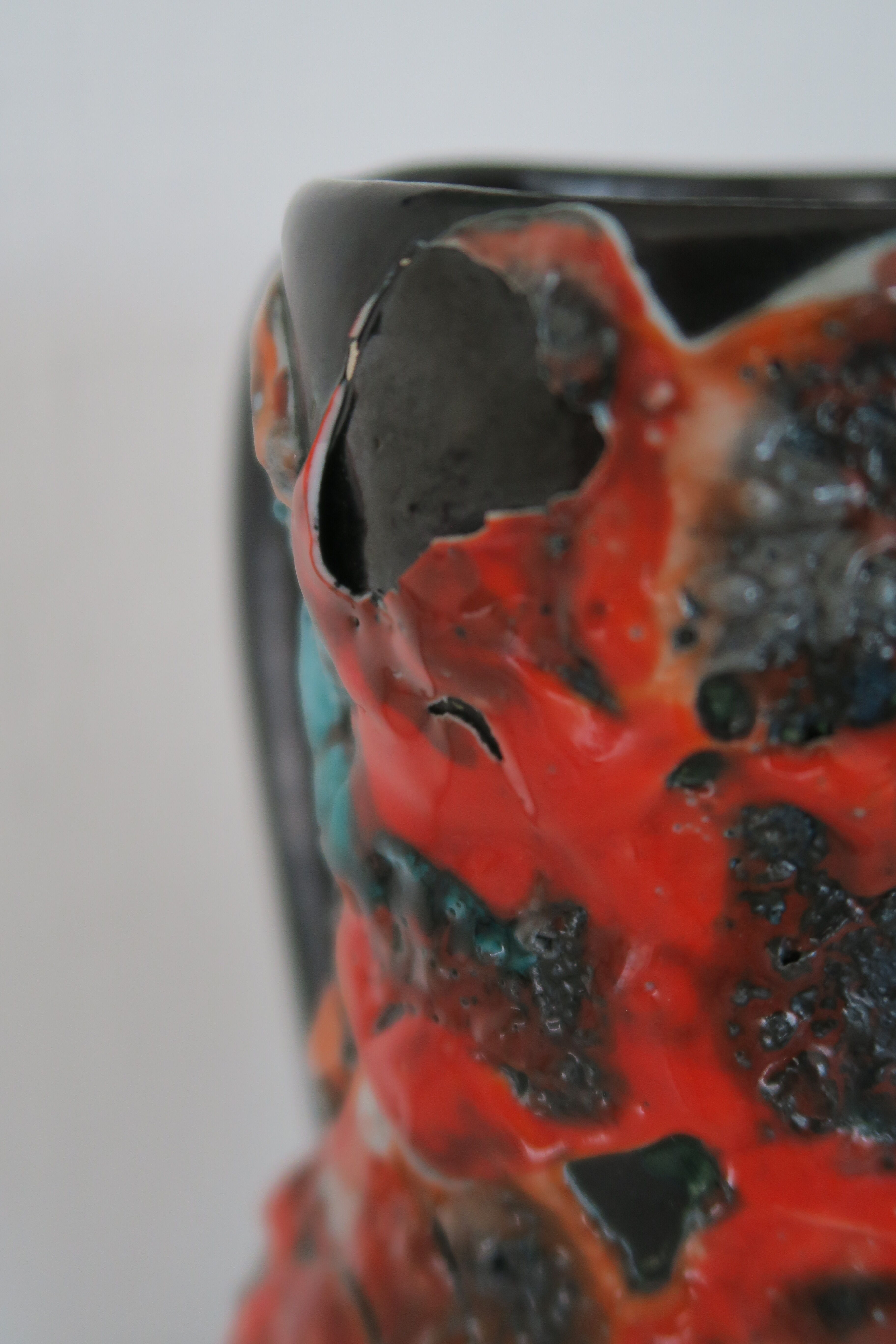 Large Vase Rocaille de l'Océan Fat lava Vintage 1960 Handmade 29 cm