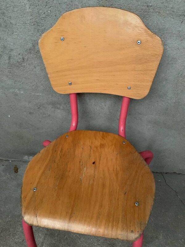 Chaise d’école originale