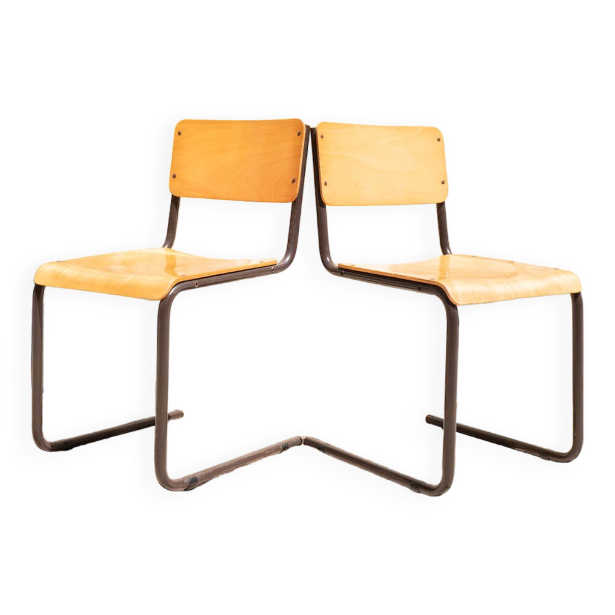 Escolar chair by Siza Vieira