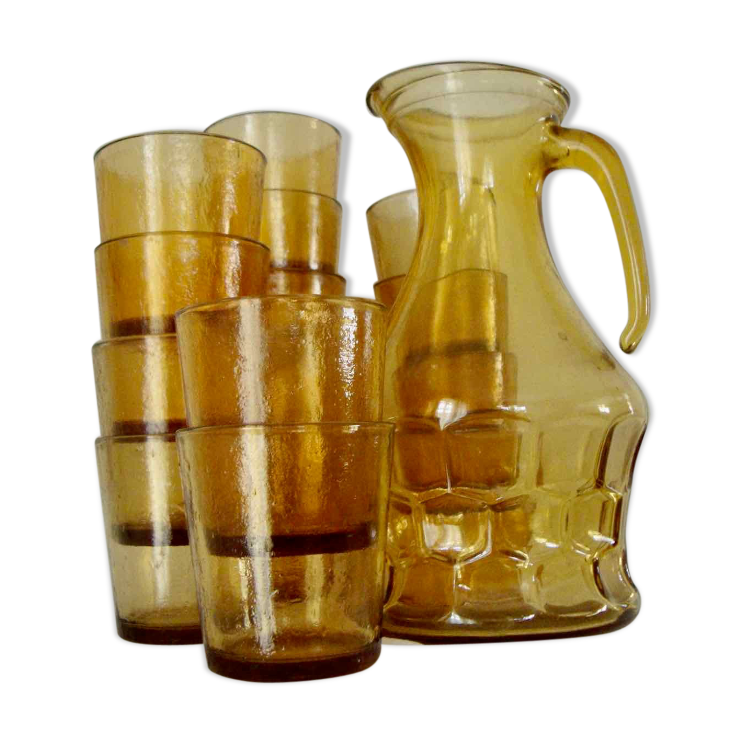 Carafe service and 15 vintage glasses