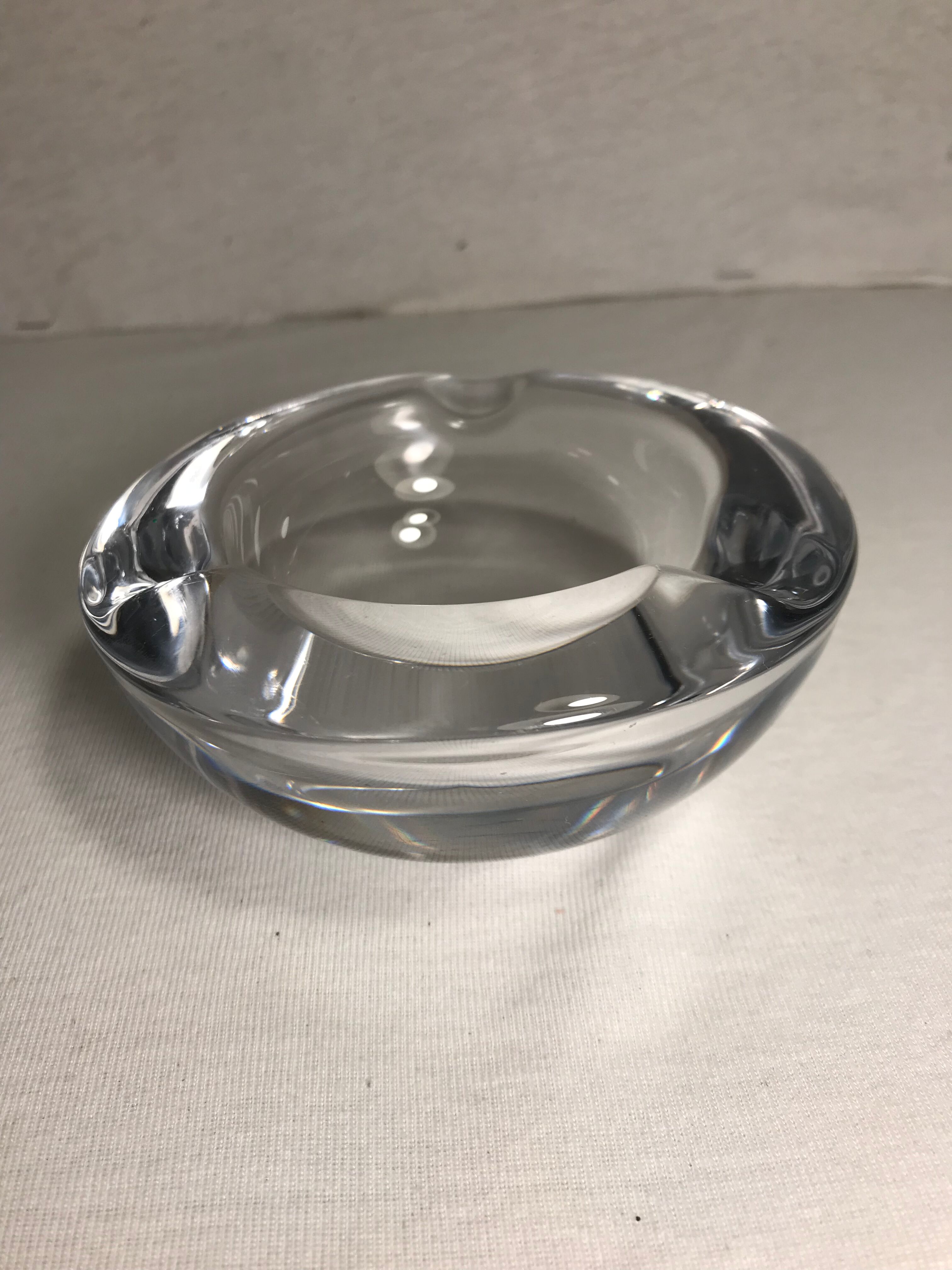 Cendrier cristal cristallerie d'art Vannes france forme ronde vintage