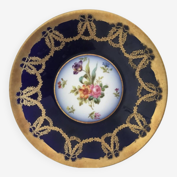 A Golse art porcelain dish