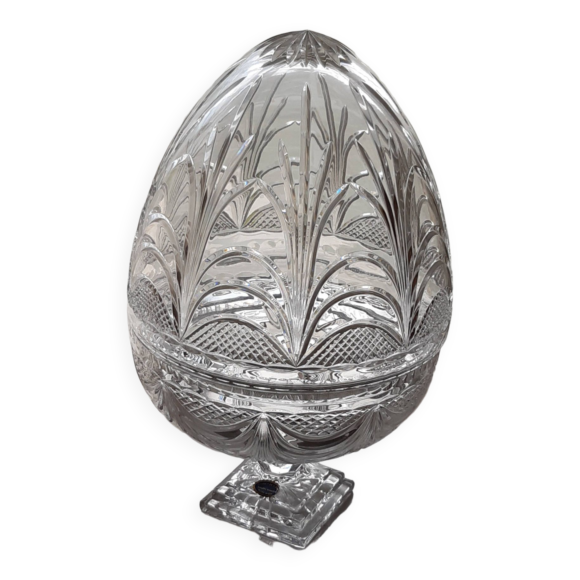 Cave à champagne - oeuf en cristal