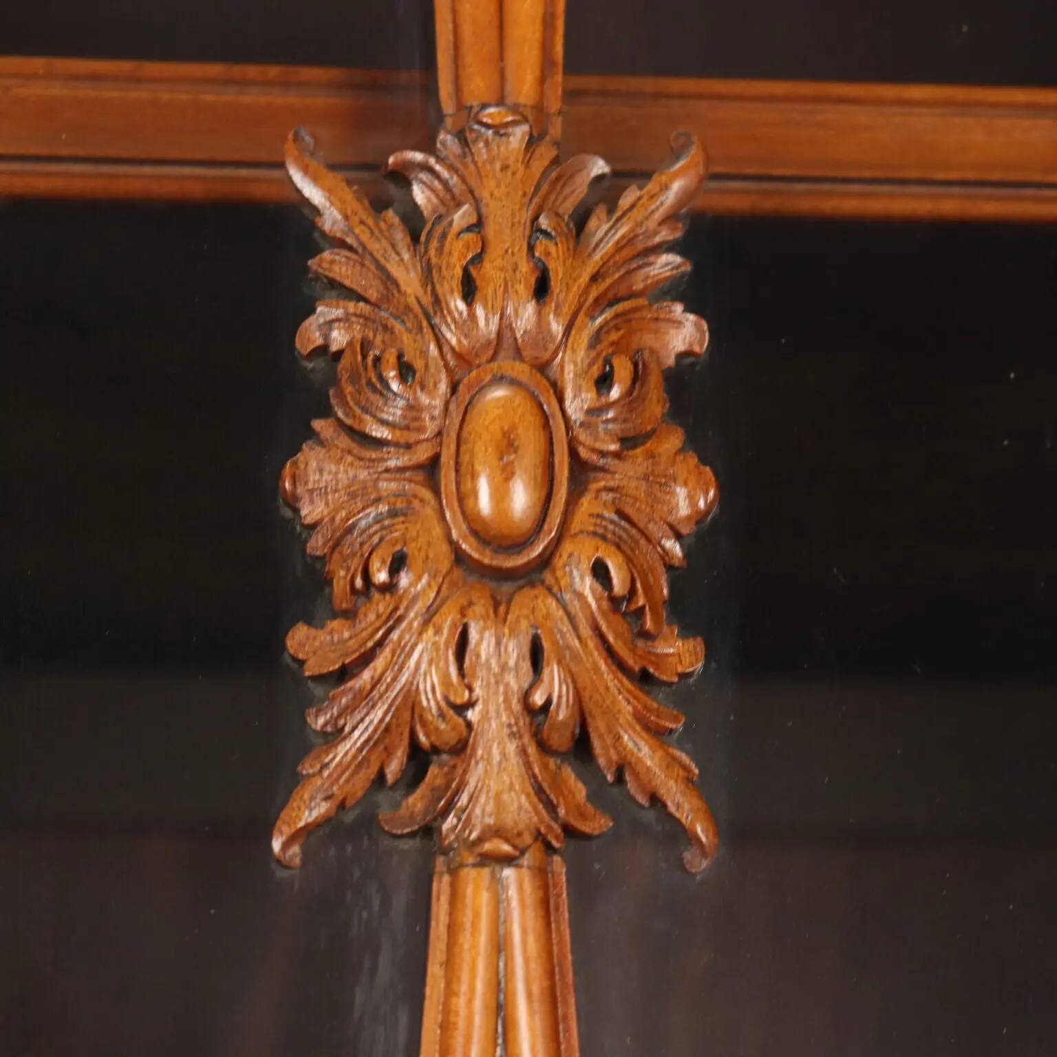 Victorian antique trumeau, various woods, England 19th century.