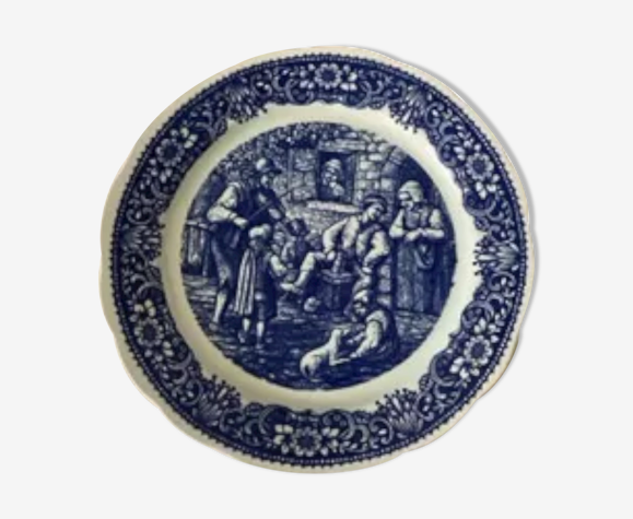 Assiette en porcelaine