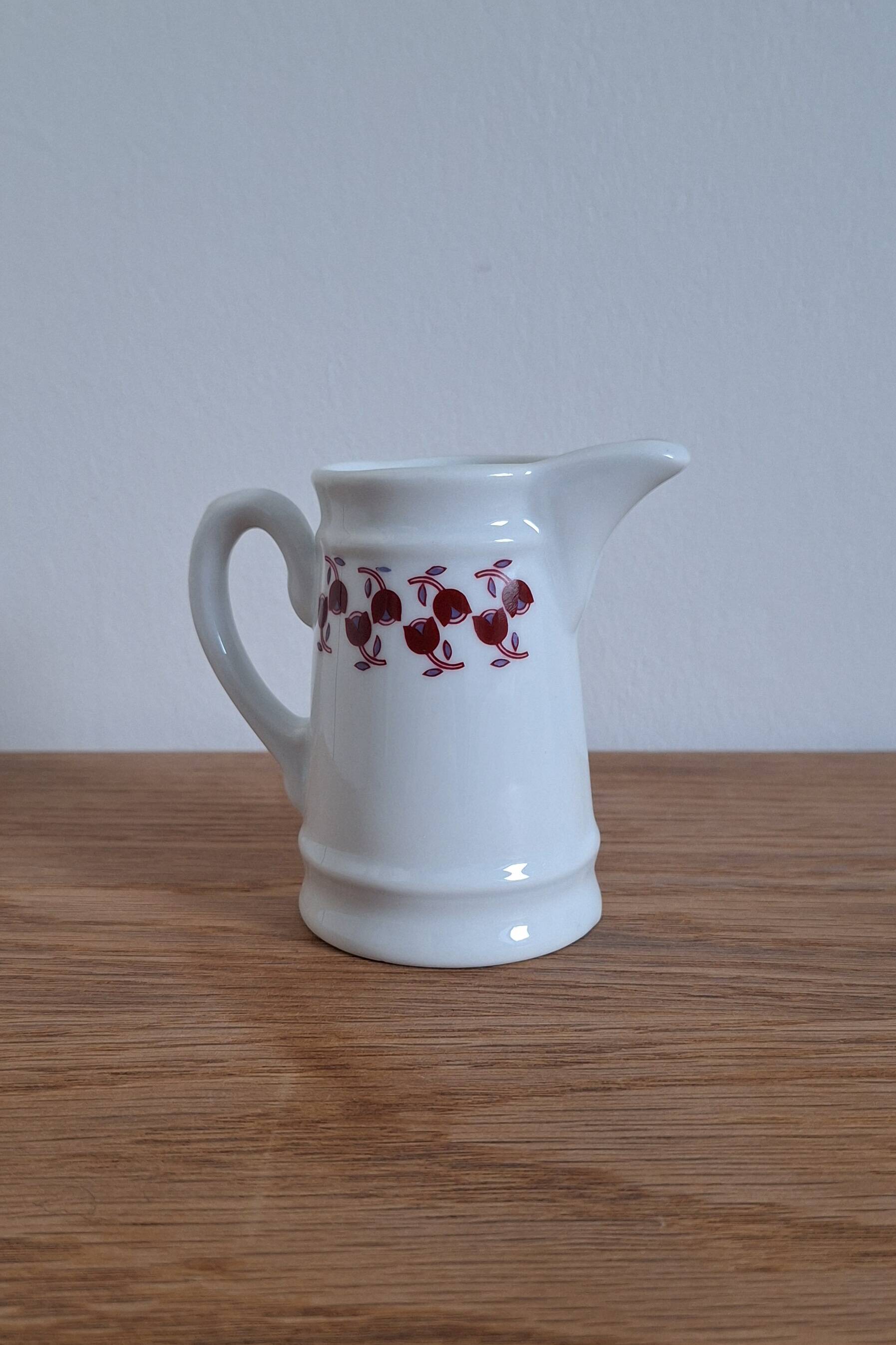 Deshoulières porcelain milk jug