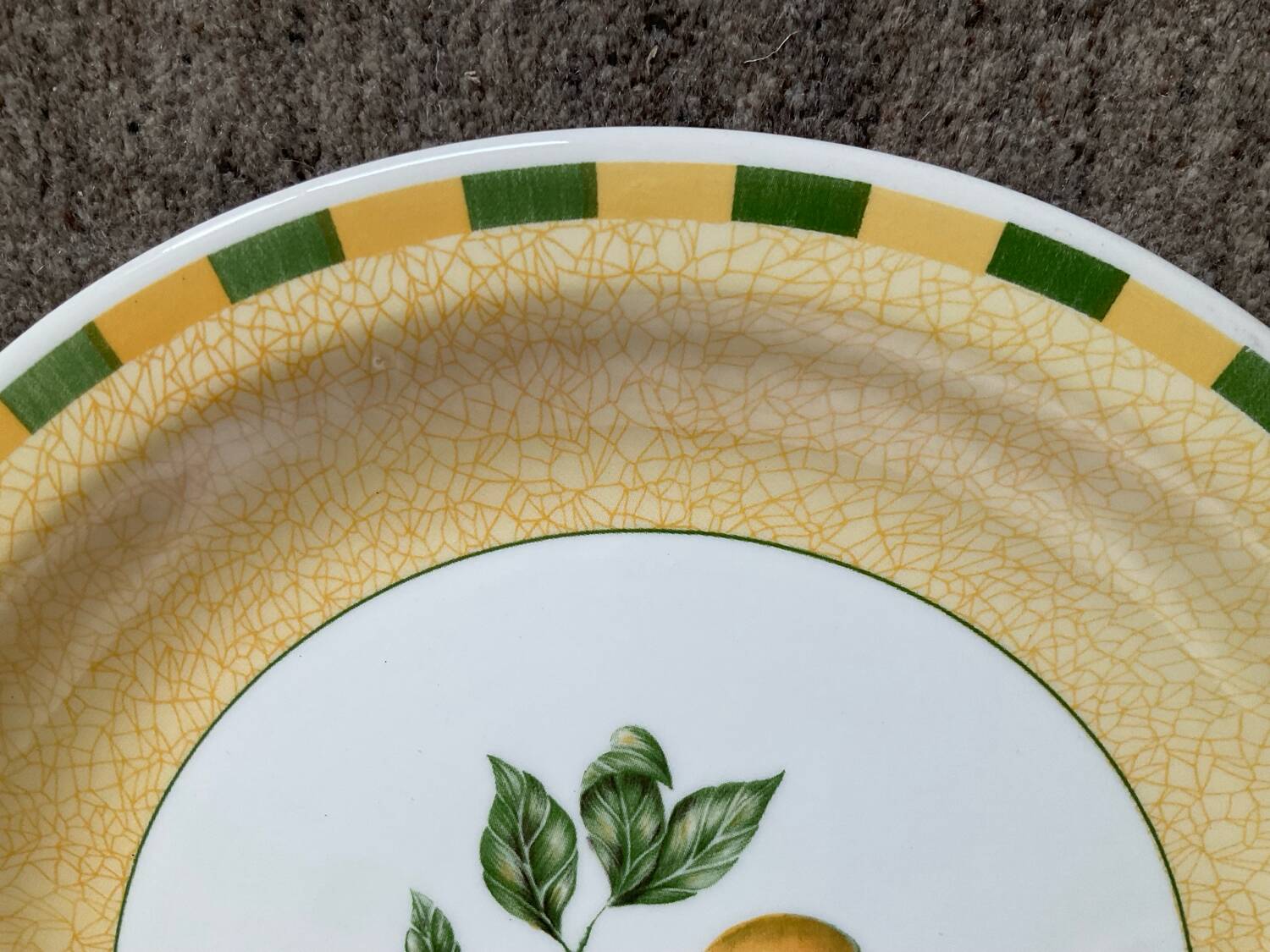 Set of 9 large Churchill-Staffordshire porcelain plates