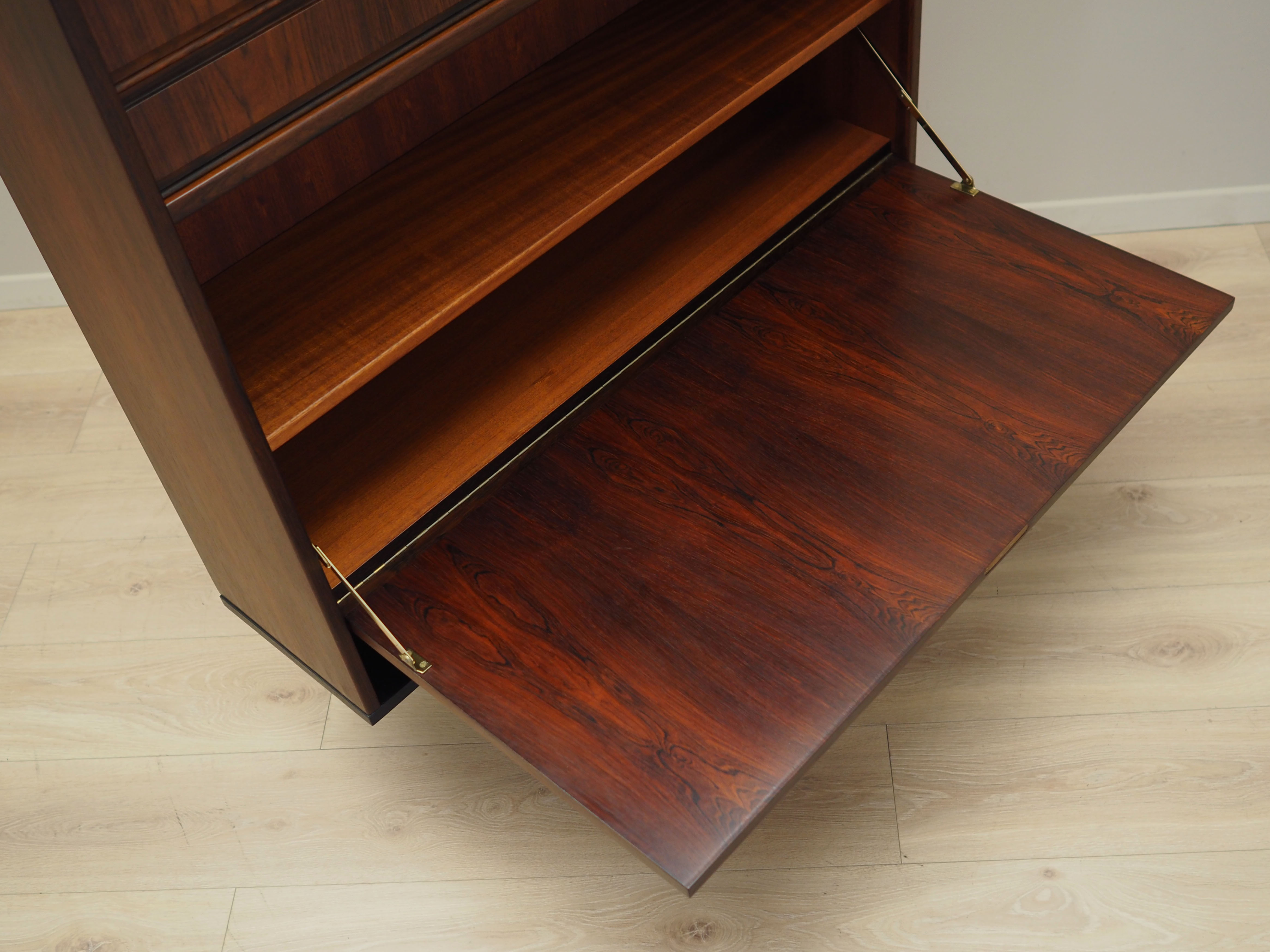 Bibliothèque en palissandre, design danois, années 1970, production: Danemark