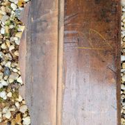 Fronton en bois sculpté vers 1800