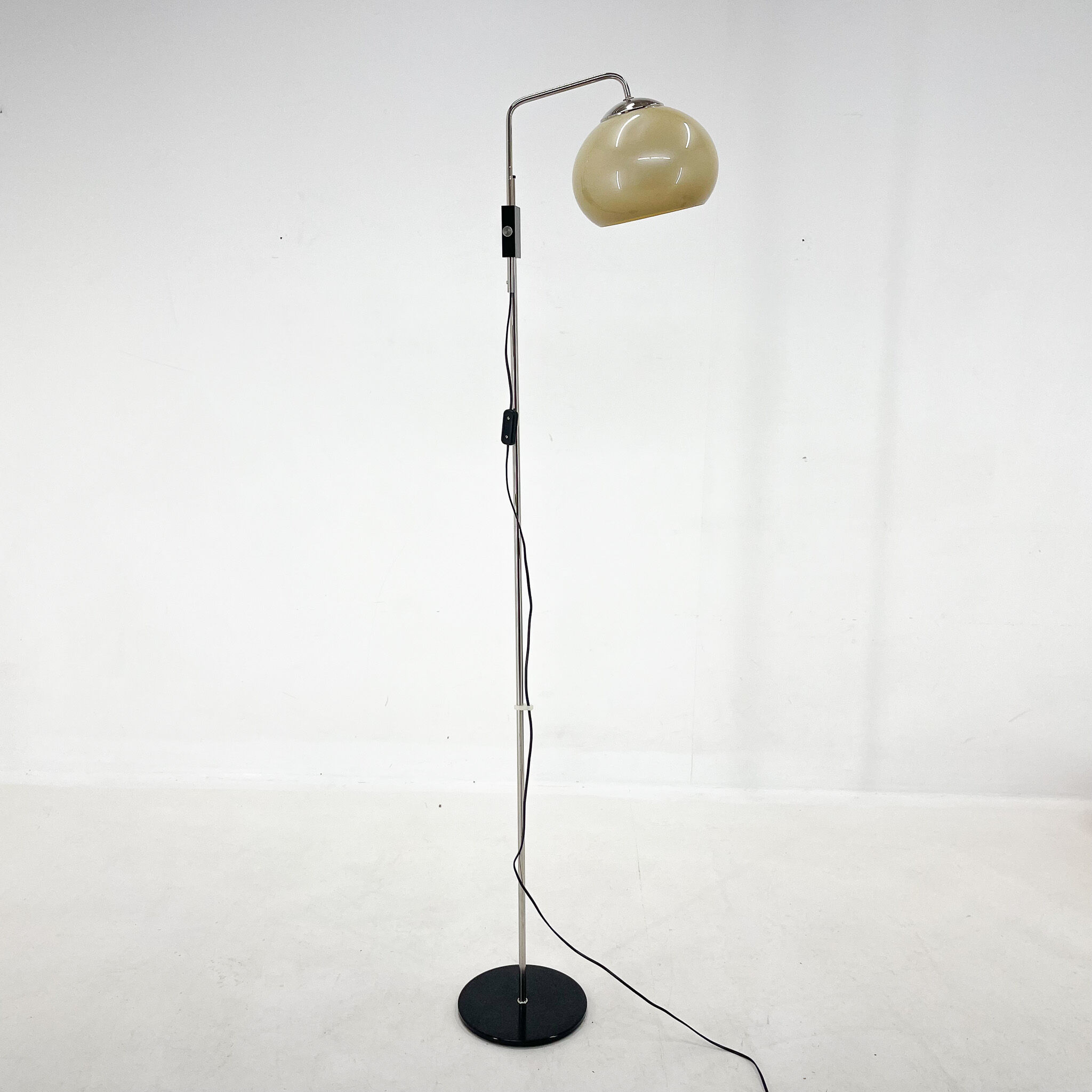 Mid-century Adjustable Chrome Floor Lamp, 1970's