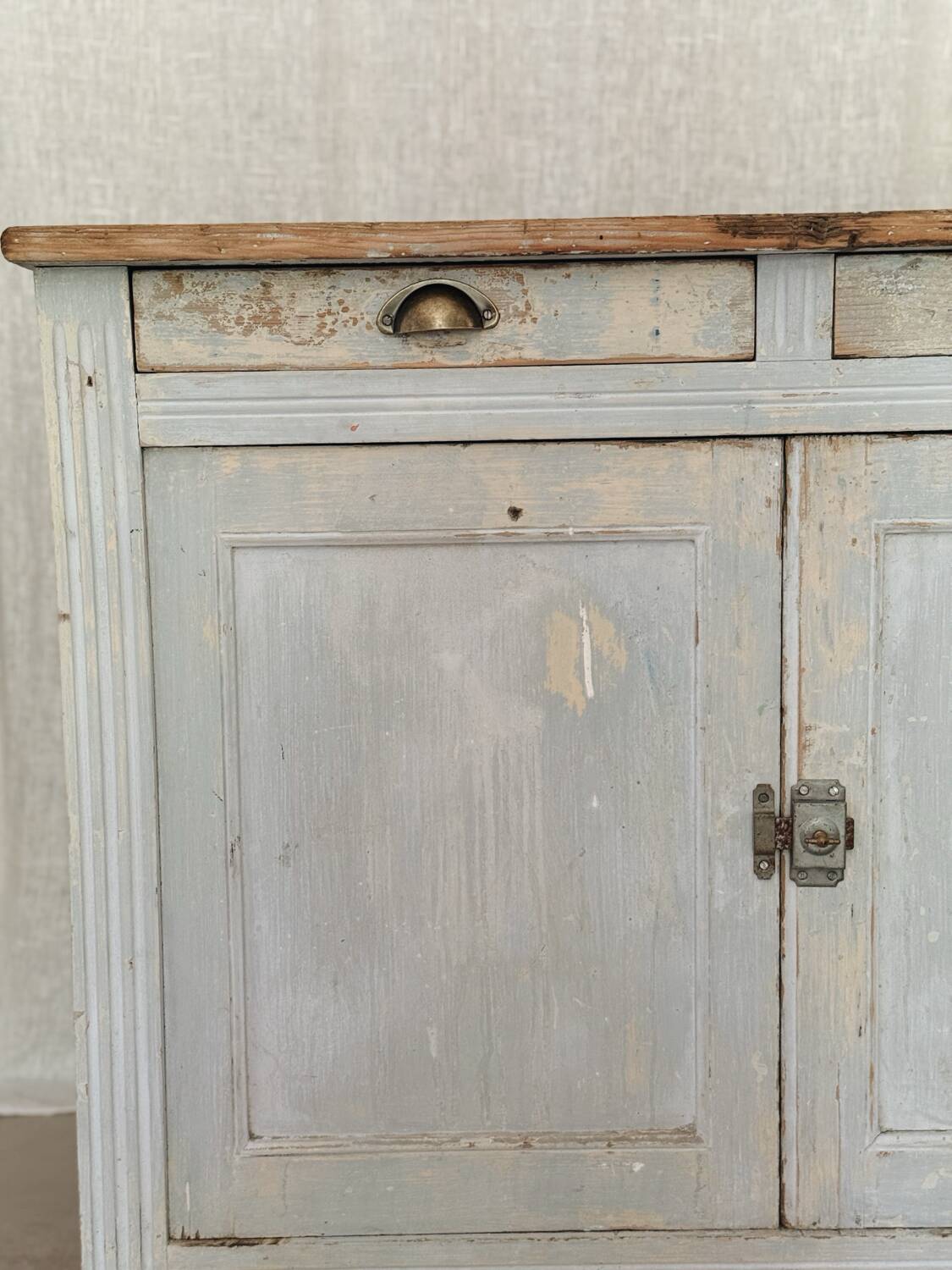 Parisian sideboard with blue-grey patina