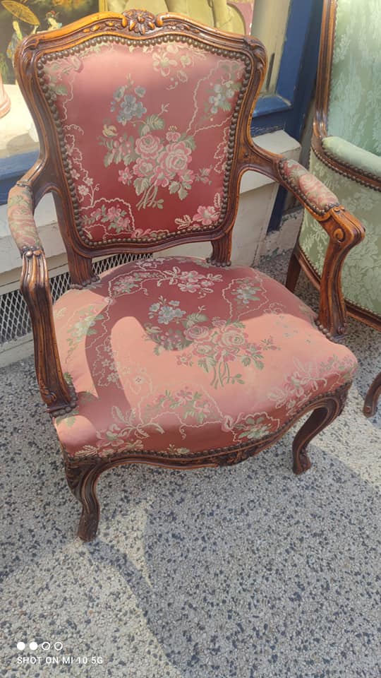 Pair of Louis XV style cabriolet armchairs