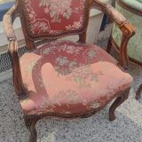 Paire de fauteuils cabriolets de style louis xv