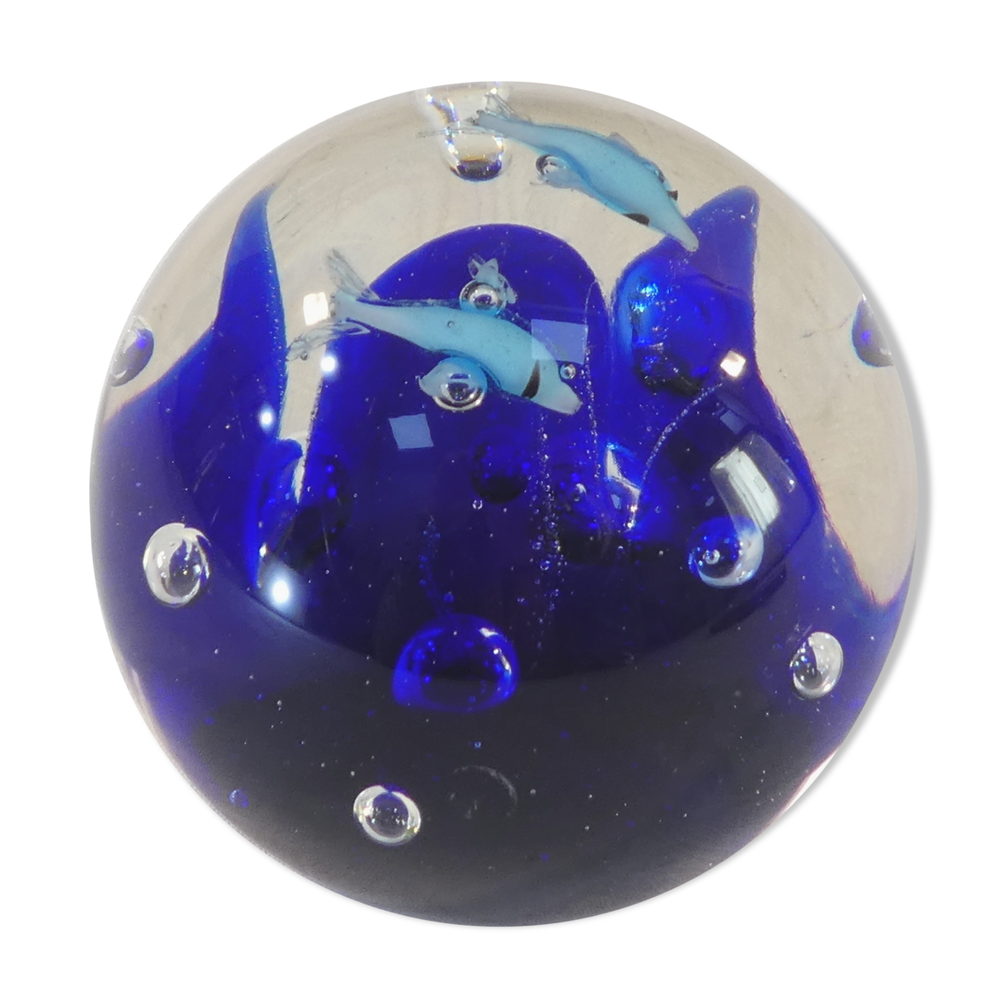 Sulphide / Paperweight THE DOLPHINS with blue background nº2
